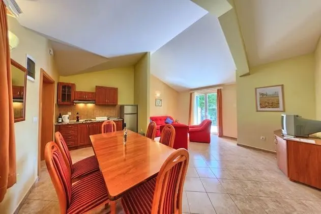 Apart Daire, 1 Yatak Odası, Balkon, Deniz Manzaralı