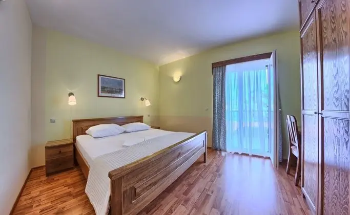 Apart Daire, 2 Yatak Odası, Balkon, Deniz Manzaralı