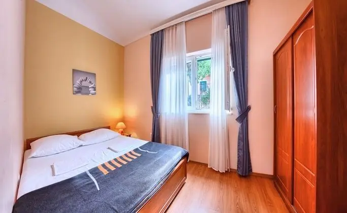 Apart Daire, 2 Yatak Odası, Balkon, Deniz Manzaralı
