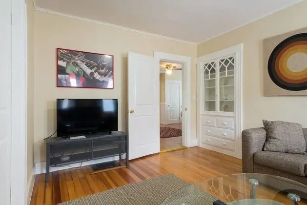 First Floor 3-4 Bedrooms Apartment