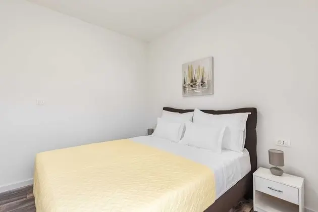 Apart Daire (Comfort Two Bedroom Apartment with Ba)