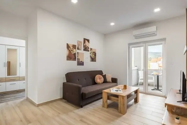 Apart Daire (Comfort Two Bedroom Apartment with Ba)