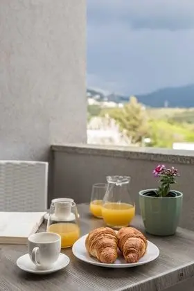 Apart Daire (Comfort Two Bedroom Apartment with Ba)