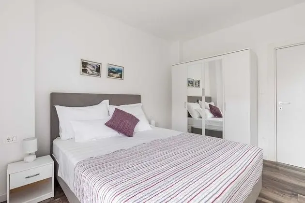 Apart Daire (Premium One Bedroom Apartment with Ba)