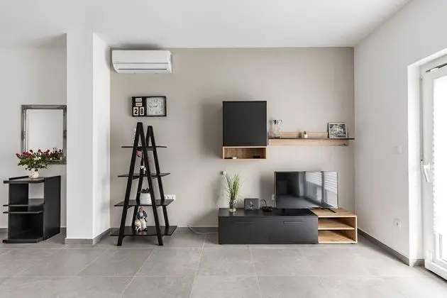 Apart Daire (Premium One Bedroom Apartment with Ba)