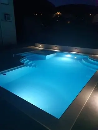 Apart Daire (Premium One Bedroom Apartment with Ba)