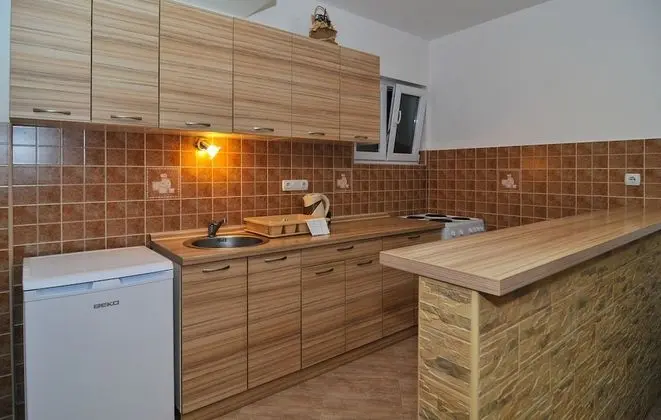 Apart Daire, 1 Yatak Odası, Bahçe Manzaralı, Dağ Yamacı