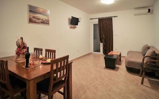 Apart Daire, 1 Yatak Odası, Bahçe Manzaralı, Dağ Yamacı