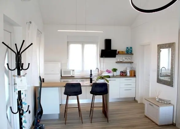 Stüdyo, Deniz Manzaralı