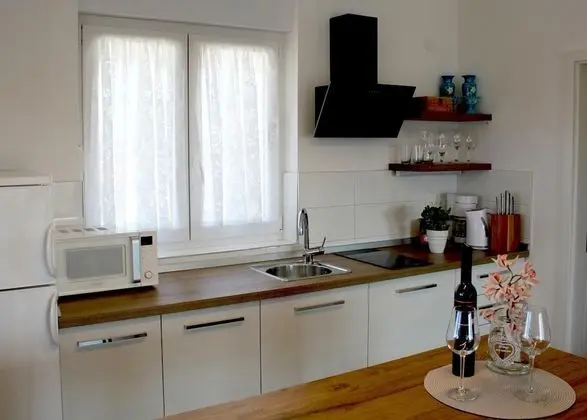 Stüdyo, Deniz Manzaralı