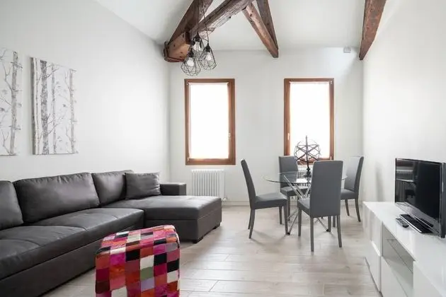 Deluxe Apart Daire, 2 Yatak Odası, Kanal Manzaralı (2 - Check-in online)