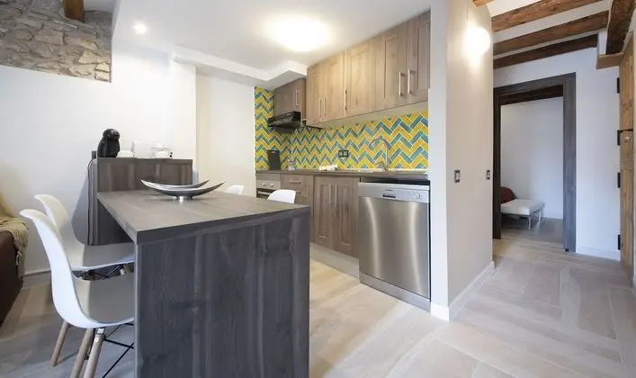 Apart Daire, 2 Yatak Odası (2)