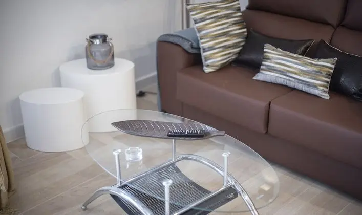 Apart Daire, 2 Yatak Odası (2)