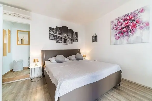 Stüdyo (Studio Apartment)