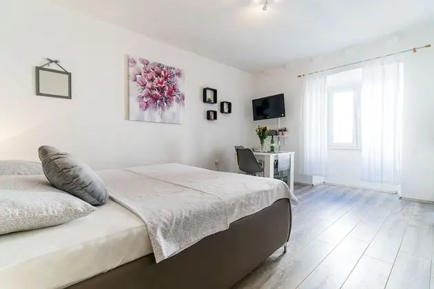 Stüdyo (Studio Apartment)