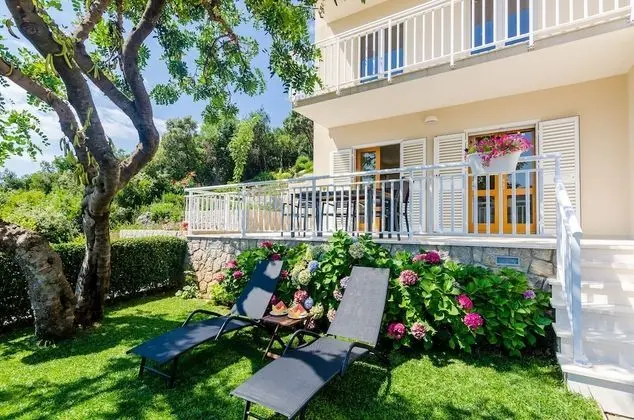 Apart Daire (One Bedroom Apartment with Terrace an)