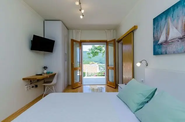 Apart Daire (One Bedroom Apartment with Terrace an)