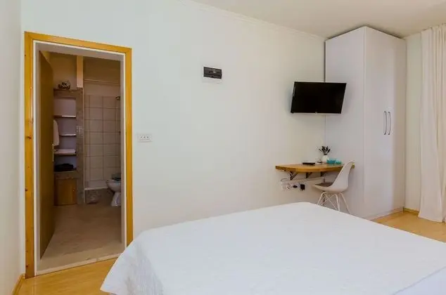 Apart Daire (One Bedroom Apartment with Terrace an)