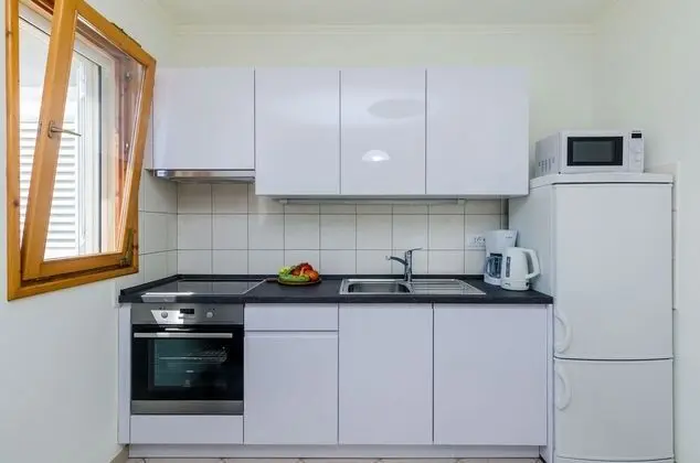 Apart Daire (One Bedroom Apartment with Terrace an)