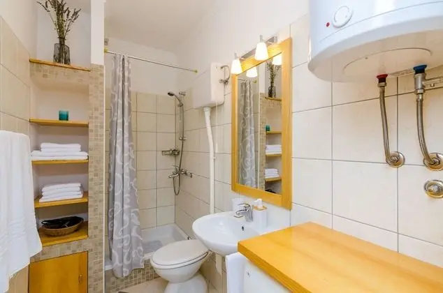 Apart Daire (One Bedroom Apartment with Terrace an)