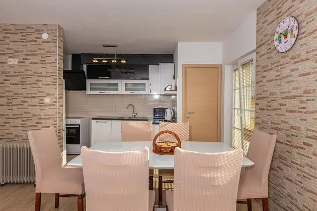 Apartment, 2 Bedrooms (3)