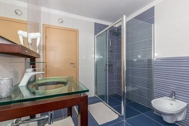 Apartment, 2 Bedrooms (3)