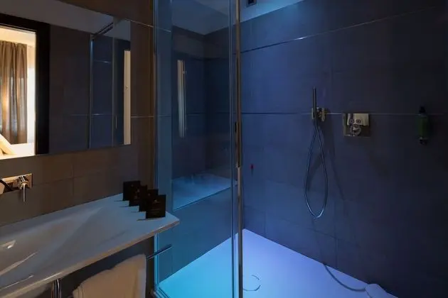 Junior Süit, 1 En Büyük (King) Boy Yatak