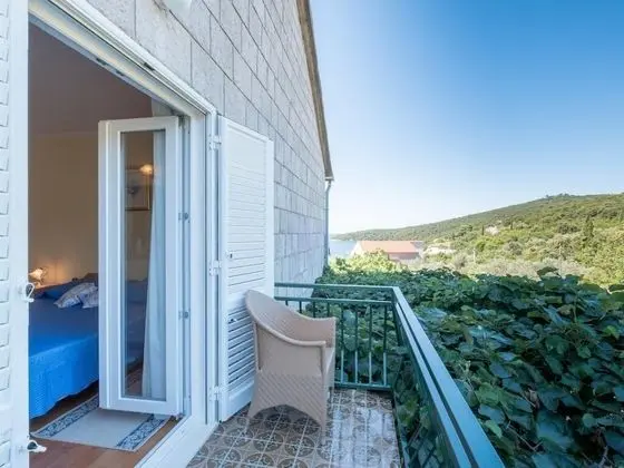 Apart Daire (1Bedroom Apt,Balcony,Garden View)