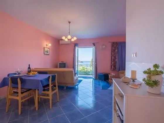 Apart Daire (1Bedroom Apt,Balcony,Sea View)