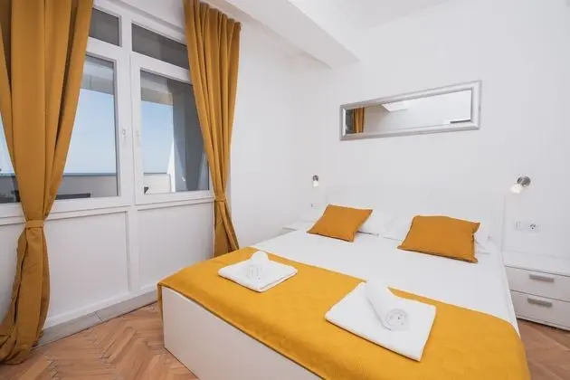 Comfort Apart Daire, 2 Yatak Odası, Teras, Deniz Manzaralı (A2)