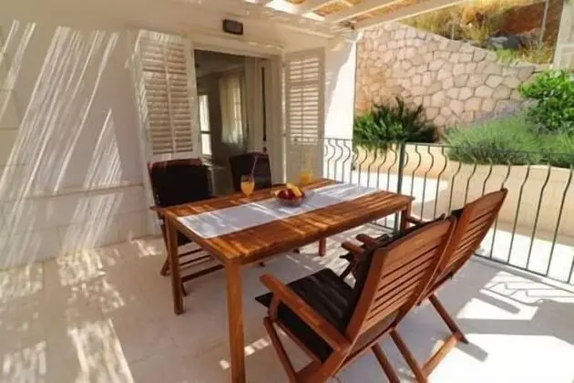 Apart Daire (1 Bedroom with Terrace)