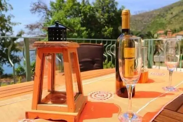 Stüdyo (Studio Apartment with Terrace)