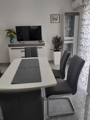 Apart Daire (Apartment Nikola)