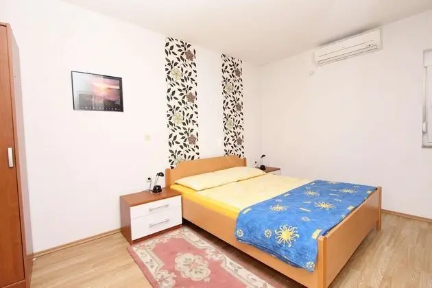 Stüdyo (1st Floor)