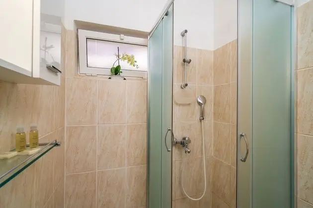 Stüdyo, Balkon, Kısmi Deniz Manzaralı