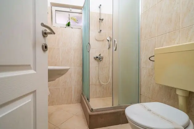 Stüdyo, Balkon, Kısmi Deniz Manzaralı