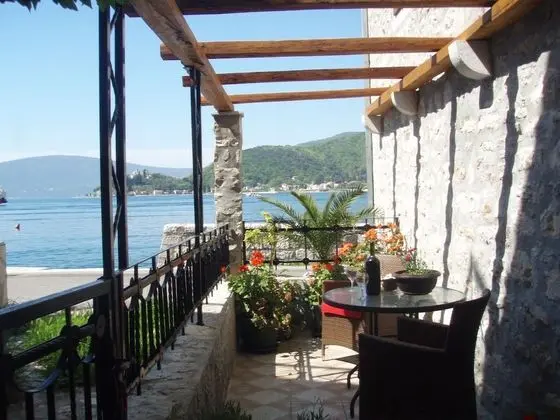 Basic Stüdyo, Deniz Manzaralı, Denize Bakan