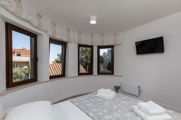 Apart Daire (Premium Two Bedroom w Swimming Pool)