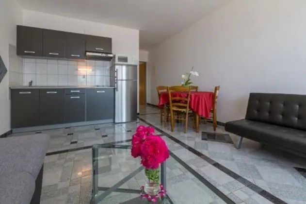 Apart Daire, 1 Yatak Odası (3)