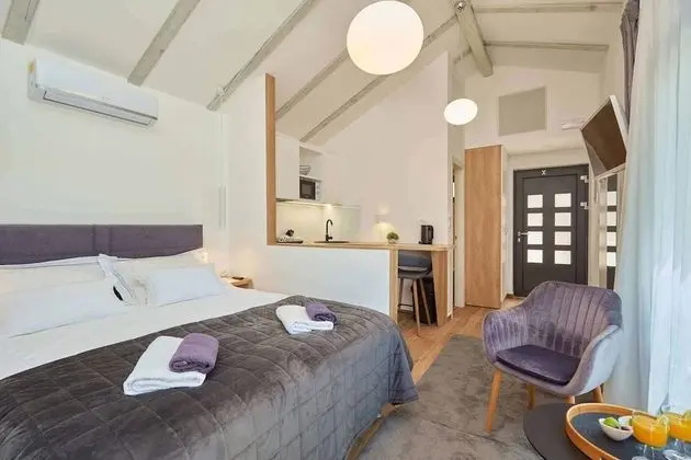 Standard Stüdyo, Deniz Manzaralı