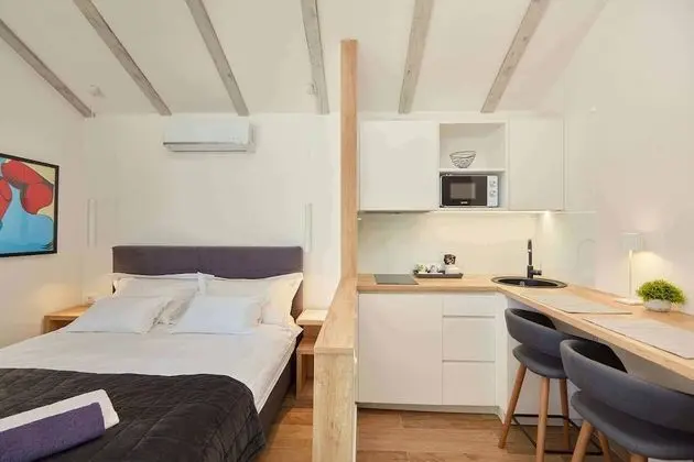 Standard Stüdyo, Deniz Manzaralı