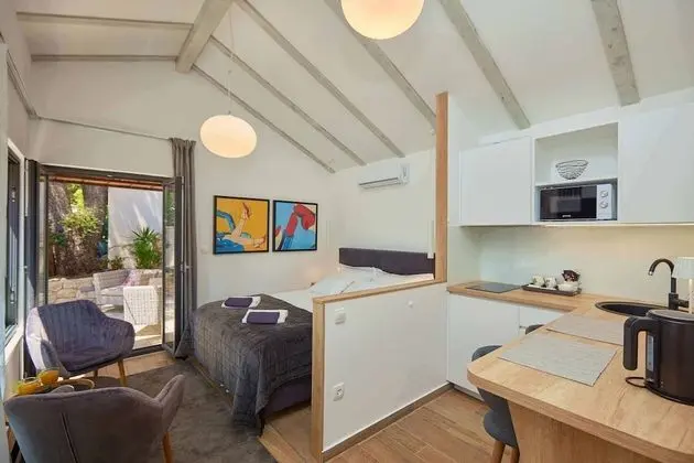 Standard Stüdyo, Deniz Manzaralı