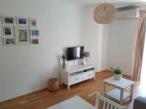 Apart Daire With Balcony