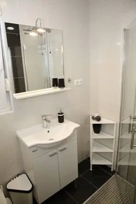 Apart Daire, 1 Yatak Odası, Balkon (5)