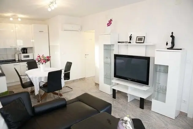 Apart Daire, 2 Yatak Odası (3)