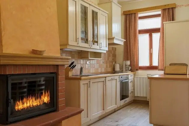 Apart Daire, Zemin Kat