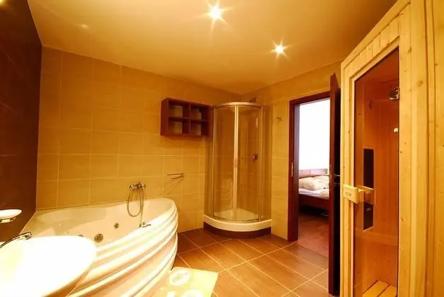 Apart Daire, 2 Yatak Odası, Balkon