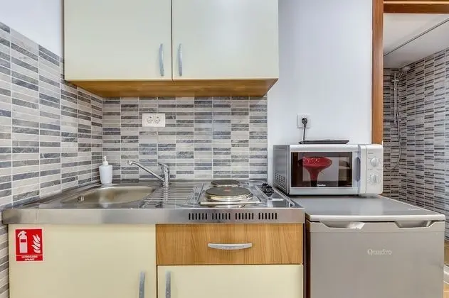 Apart Daire, Zemin Kat (Small, sweet & cosy 1)