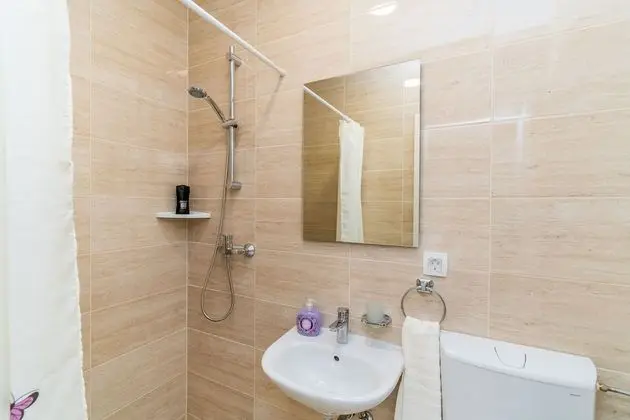 Stüdyo (Comfort Studio w/ Balcony n City View)