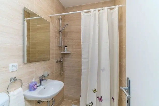 Stüdyo (Deluxe Studio w/ Balcony n City View)